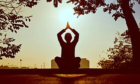 Yoga hilft bei Herzinsuffizienz, berichten indische Mediziner. Symbolfoto. Credits: Prasanth Inturi /Pexels